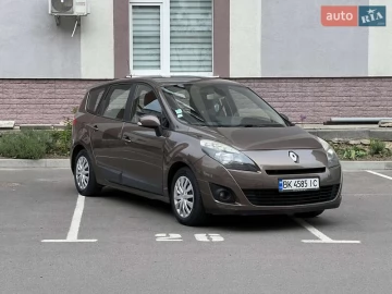 Авто Renault Grand Scenic 2009 № 7681272