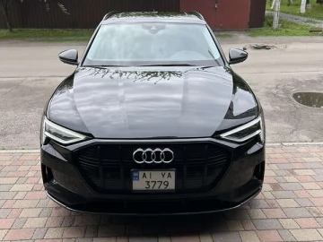 Авто Audi E-Tron 2020 № 7681378