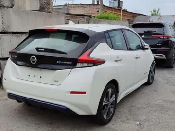 Авто Nissan Leaf 2018 № 7681434