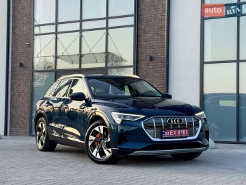 Авто Audi E-Tron 2021 № 7681505