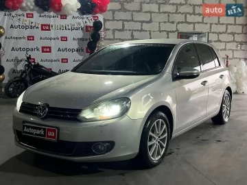 Авто Volkswagen Golf 2010 № 7681590
