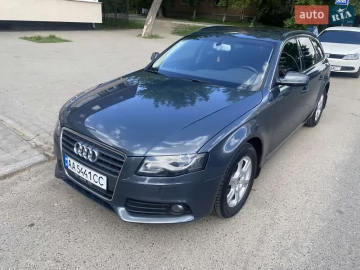 Авто Audi A4 2010 № 7681596