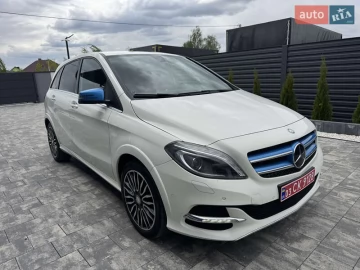 Авто Mercedes B-Class 2016 № 7681602
