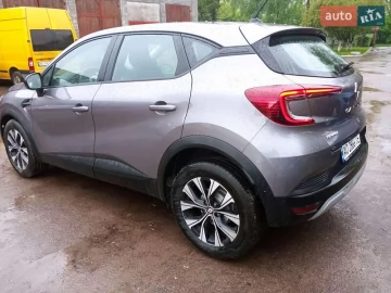 Авто Renault Kaptur 2023 № 7681624