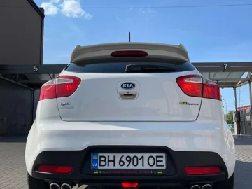 Авто KIA Rio 2012 № 7681805