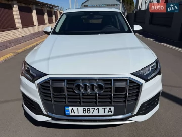 Авто Audi Q7 2022 № 7681958