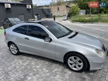 Авто Mercedes C-Class 2002 № 7681973
