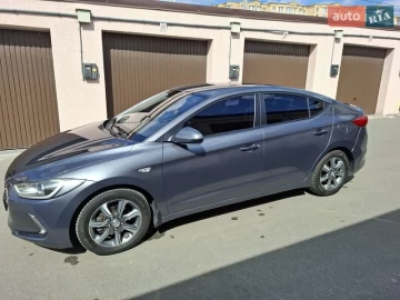 Авто Hyundai Elantra 2018 № 7682125