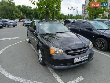 Авто Chevrolet Evanda 2006 № 7682259
