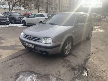 Авто Volkswagen Golf 2002 № 7682265