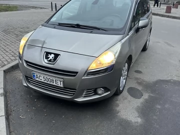 Авто Peugeot 5008 2009 № 7682297