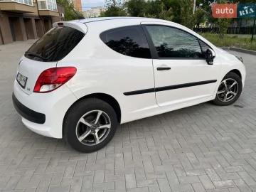 Авто Peugeot 207 2010 № 7682467