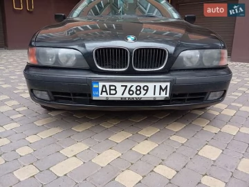 Авто BMW 5 Series 1999 № 7682476