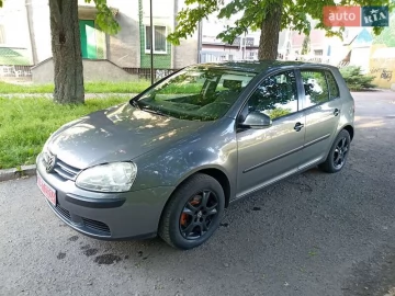 Авто Volkswagen Golf 2005 № 7682509