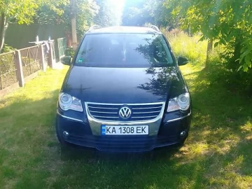 Авто Volkswagen Touran 2009 № 7682541