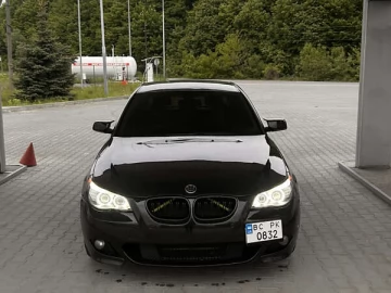 Авто BMW 5 Series 2005 № 7682603