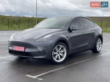 Авто Tesla Model Y 2022 № 7682719