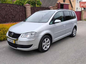 Авто Volkswagen Touran 2007 № 7682788