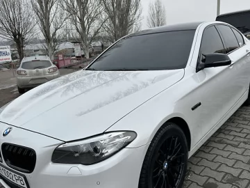 Авто BMW 5 Series 2013 № 7682804