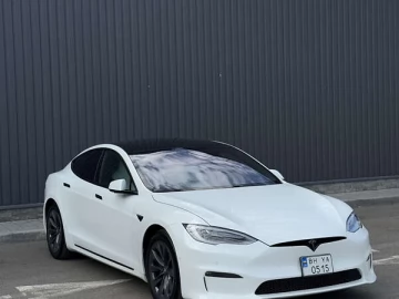 Авто Tesla Model S 2019 № 7682825