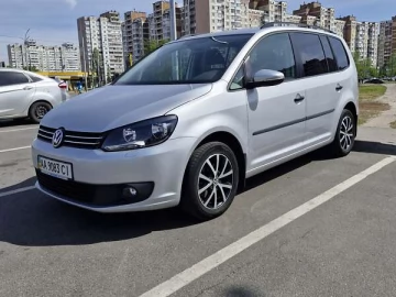 Авто Volkswagen Touran 2012 № 7682849