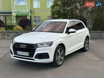Авто Audi Q5 2018 № 7682910
