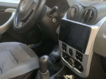 Авто Renault Logan 2010 № 7682919