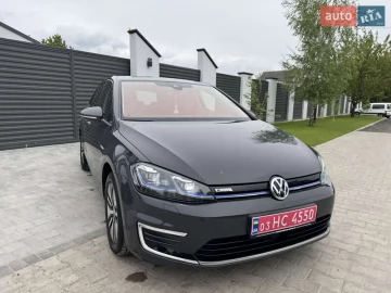 Авто Volkswagen E-Golf 2020 № 7682961