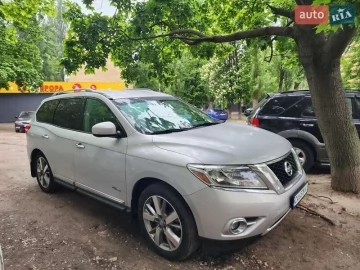 Авто Nissan Pathfinder 2013 № 7683008