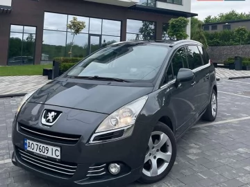 Авто Peugeot 5008 2011 № 7683012