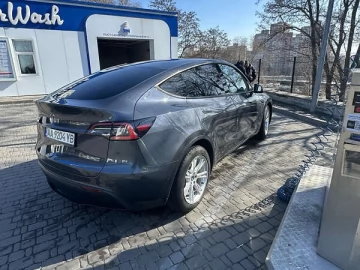 Авто Tesla Model Y 2021 № 7683042