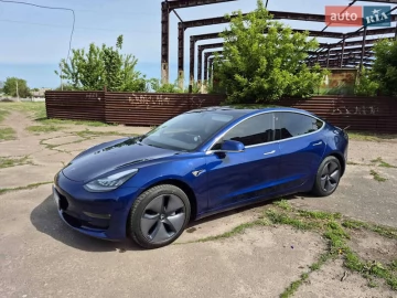 Авто Tesla Model 3 2019 № 7683123