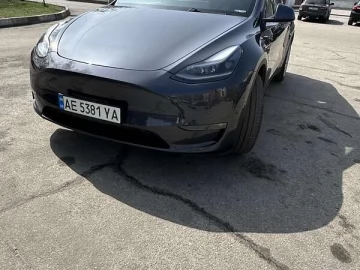 Авто Tesla Model Y 2021 № 7683125