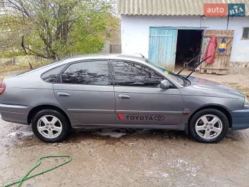 Авто Toyota Avensis 2001 № 7683219