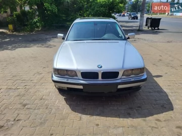 Авто BMW 7 Series 2000 № 7683248