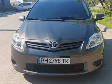 Авто Toyota Auris 2011 № 7683275