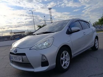 Авто Toyota Aqua 2013 № 7683297