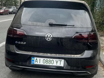 Авто Volkswagen E-Golf 2020 № 7683341