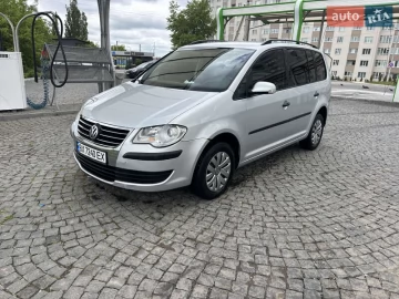 Авто Volkswagen Touran 2008 № 7683441