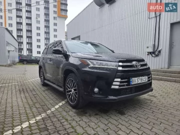 Авто Toyota Highlander 2019 № 7683508