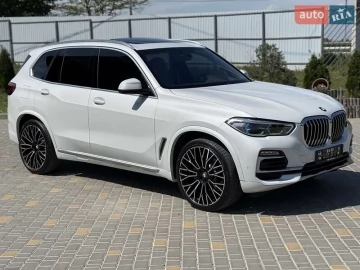 Авто BMW X5 2018 № 7683659