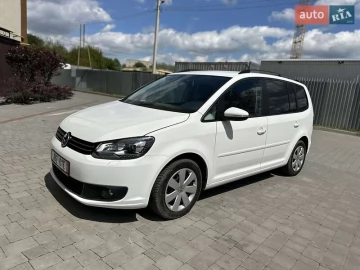 Авто Volkswagen Touran 2013 № 7683976