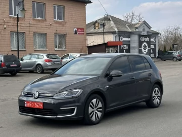 Авто Volkswagen E-Golf 2020 № 7683988
