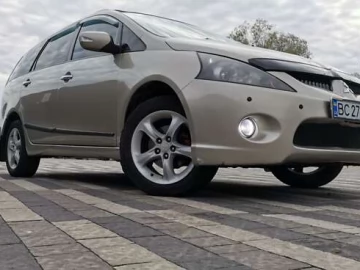 Авто Mitsubishi Grandis 2007 № 7684087