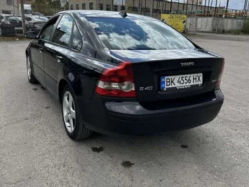 Авто Volvo S40 2005 № 7684112