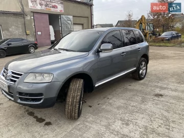 Авто Volkswagen Touareg 2004 № 7684164