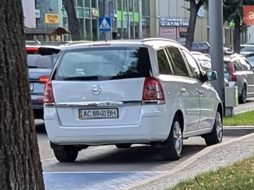 Авто Opel Zafira 2013 № 7684184