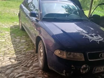 Авто Audi A4 1999 № 7684333