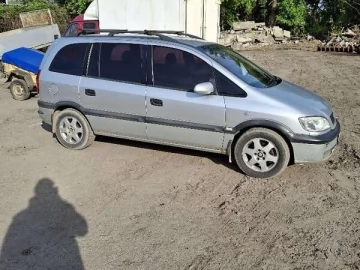 Авто Opel Zafira 1999 № 7684352