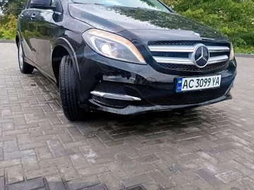 Авто Mercedes B-Class 2015 № 7684436